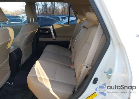 2020 Toyota 4Runner Sr5 Premium z USA, uszkodzony, nr VIN JTEBU5JR7L5819808